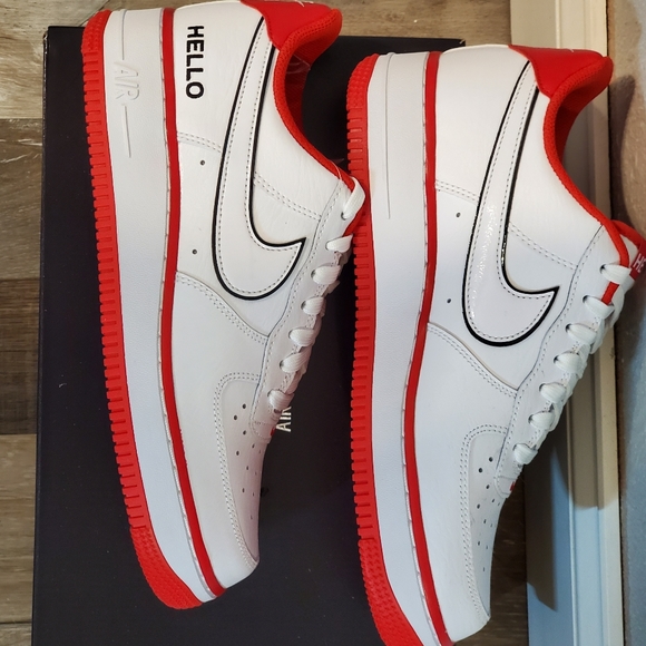 Air Force 1 '07 LX - Picture 3 of 5